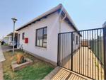 3 Bed Parkrand Property For Sale