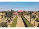 6 Bed Grootfontein House For Sale