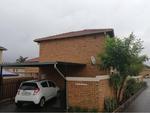 2 Bed Strubensvallei Property To Rent