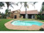 5 Bed Moreleta Park House For Sale