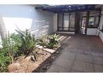 1 Bed Illovo Glen House To Rent