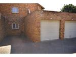 2 Bed Garsfontein Apartment For Sale