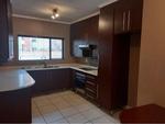 2 Bed Bedfordview Property To Rent