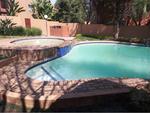 P.O.A 1 Bed Douglasdale Apartment To Rent