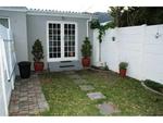 P.O.A 1 Bed Fish Hoek Apartment To Rent