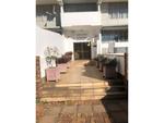 1 Bed Parktown House To Rent