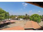 3 Bed Sunninghill Apartment For Sale