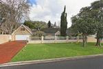 4 Bed House in Tokai