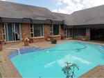4 Bed Uitsig House For Sale