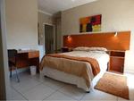 1 Bed Northcliff Guest House To Rent