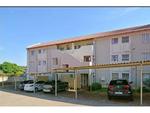 2 Bed Weltevreden Park Apartment To Rent