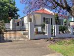 2 Bed Melville House To Rent