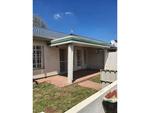 1 Bed Garsfontein Property To Rent
