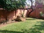 2 Bed Sunninghill Apartment For Sale