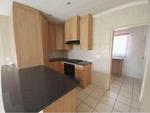 3 Bed Thatchfield House To Rent