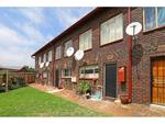 2 Bed Witpoortjie Property For Sale