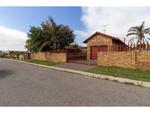 2 Bed Grobler Park House To Rent