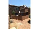 2 Bed Rangeview Property To Rent