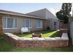3 Bed Van Dyk Park House For Sale