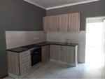 2 Bed Lombardy East House To Rent