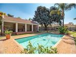 2 Bed Fourways Property For Sale