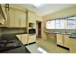 2 Bed Bassonia House For Sale