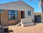 3 Bed Protea Heights House To Rent