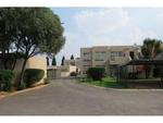 3 Bed Grobler Park Apartment To Rent