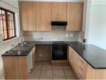 1 Bed Edenburg Apartment To Rent