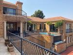 3 Bed Ruimsig House For Sale