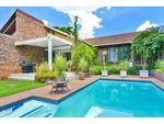 2 Bed Lonehill Property For Sale