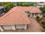 3 Bed Sundowner House For Sale