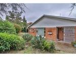 3 Bed Southdale House For Sale