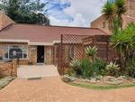 10 Bed Vlakfontein Guest House For Sale