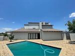 5 Bed Newmark Estate House For Sale