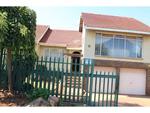 4 Bed Lindhaven House To Rent