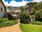 4 Bed Vredehoek House For Sale