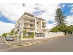 2 Bed Kenilworth Upper Apartment For Sale