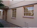 2 Bed Moreleta Park Property To Rent