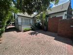 5 Bed Garsfontein House To Rent