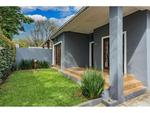 3 Bed Melville House For Sale