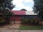 3 Bed Laversburg House For Sale