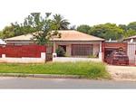3 Bed Bezuidenhout Valley House To Rent