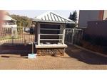 2 Bed Westcliff Property To Rent