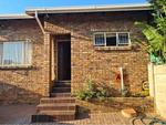 2 Bed Safari Gardens Property For Sale