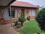 2 Bed Pierre Van Ryneveld Property For Sale