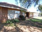 4 Bed Flamingo Park House For Sale