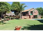 2 Bed Zwartkop Apartment To Rent