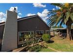 3 Bed Bosmont House For Sale