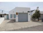 2 Bed Paternoster House For Sale